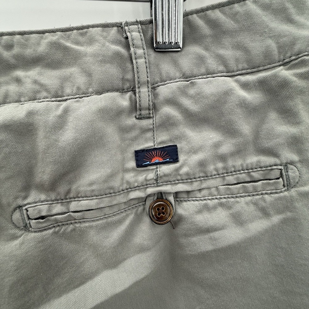 Faherty Chino Shorts Green Mens Size 38 x 9 - Picture 4 of 10